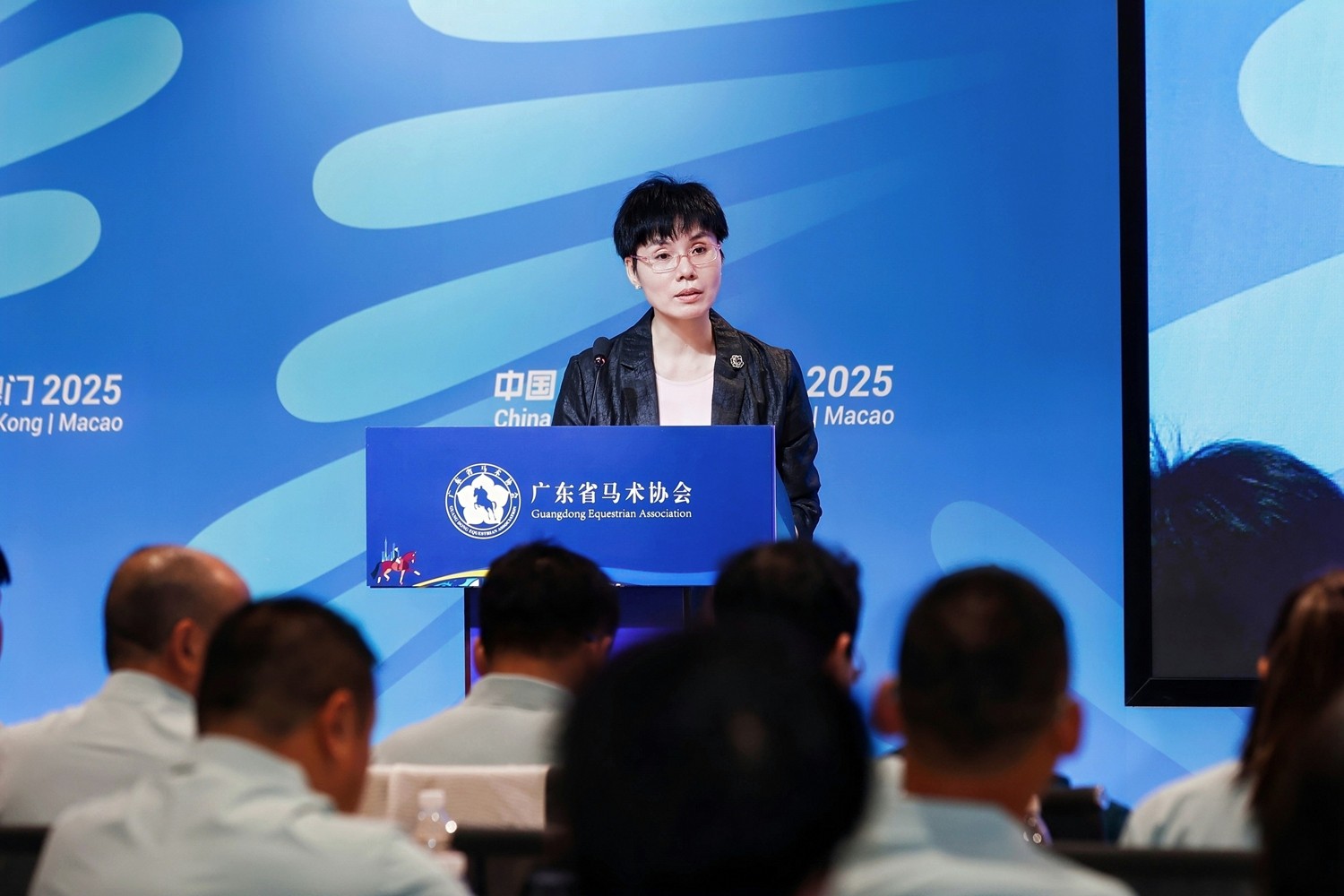 1778832456180420.jpg 广东省体育局党组成员、副局长,广东省体育总会副主席张东瑾.jpg